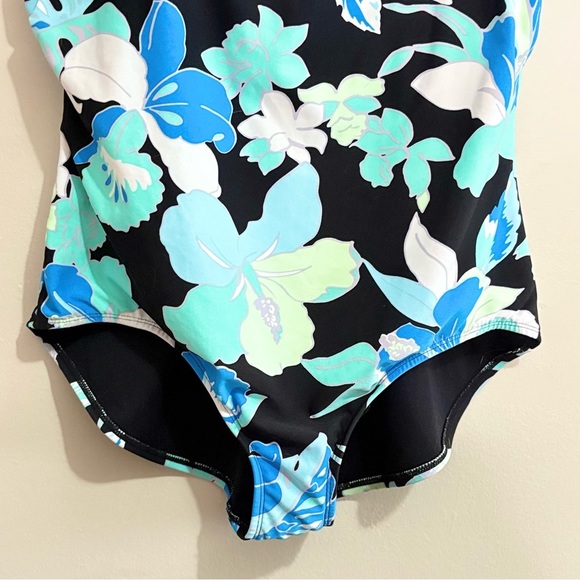 3/$10⚡️Black & Blue Tropical Floral One Piece Swimsuit Plus Size - Picture 7 of 13